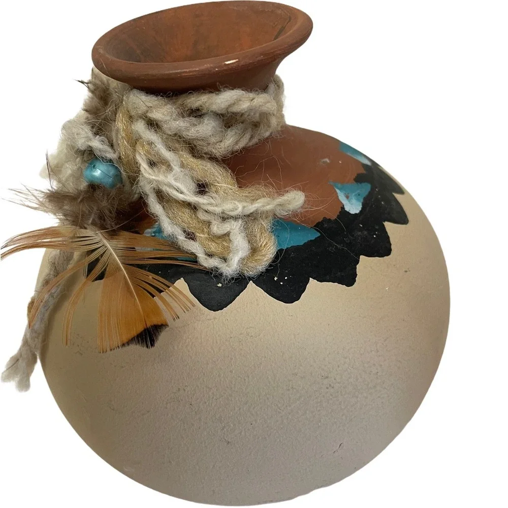 Earthtone Originals Weed Pot Vase Small Beige Terracotta Excellent Southwestern